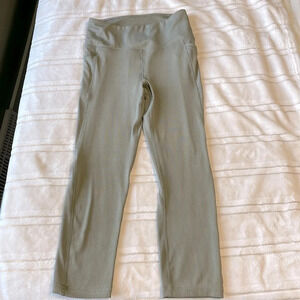 X by gottex high-rise Capris leggings light green size small
